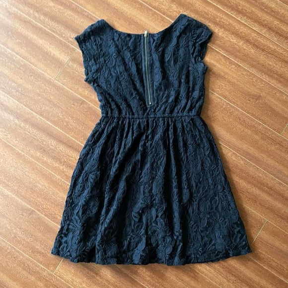 American Rag - Picture 7 of 8